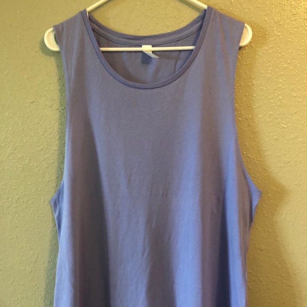 Lavender District Very Important Tee Size XXL